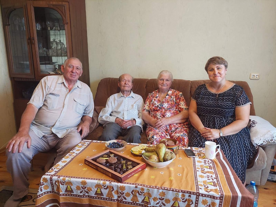 7 августа свой 95-летний юбилей отметил ветеран труда – Черношей Григорий Николаевич!